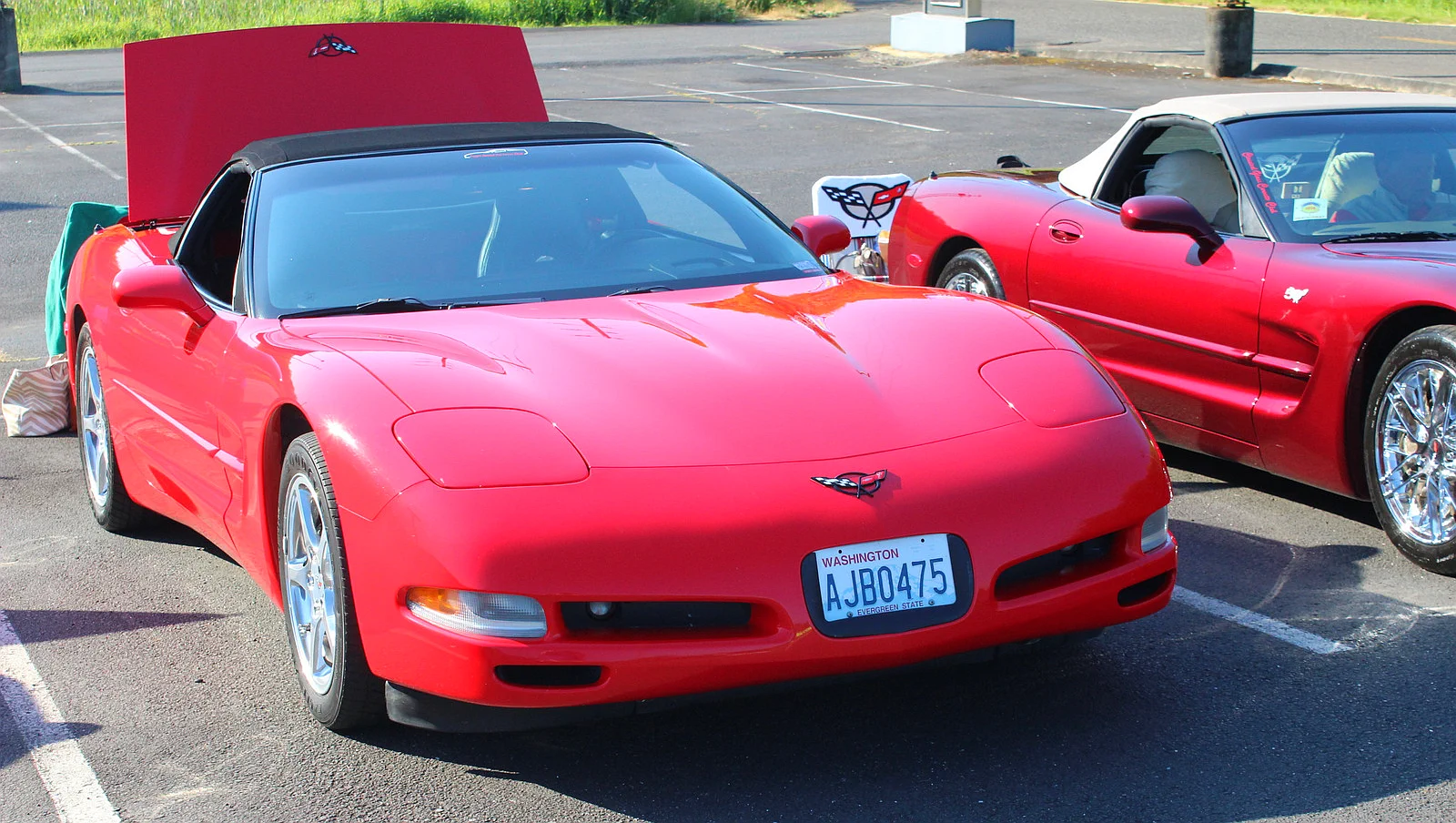 Corvette Generations/C5/C5 2000 Red BDS.webp